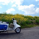 春の陽気に誘わてラビットスクーターでツーリング　Touring with a rabbit scooter.