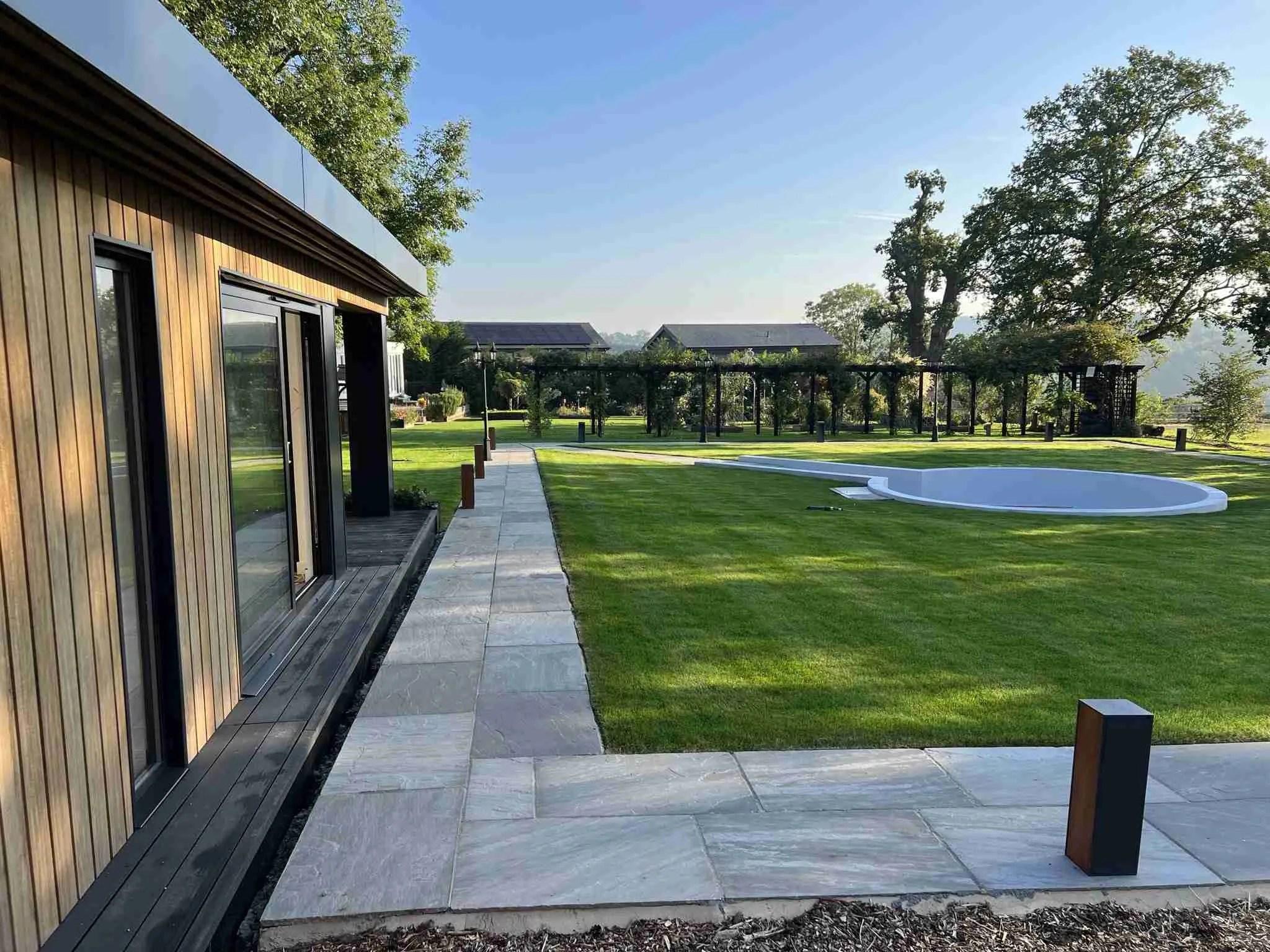 Garden Rooms and Installation Berkshire Oudoor Modular Spaces