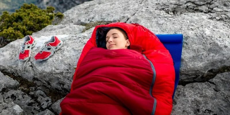 How to wash and clean your sleeping bag
