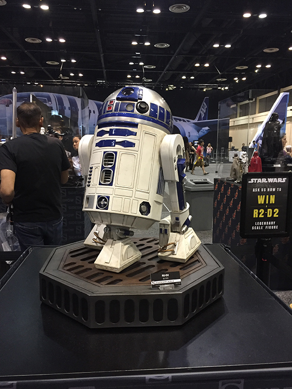 Sideshow Collectibles Booth