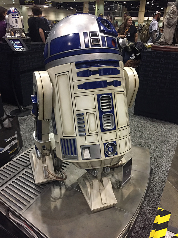 Sideshow Collectibles Booth