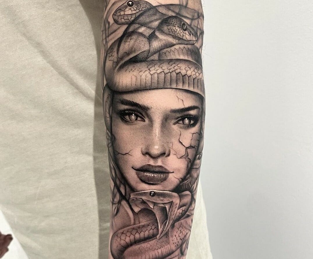 10 Best Beautiful Medusa Tattoo Ideas That Will Blow Your Mind! | Outsons | Men's Fashion Tips And Style Guides 892_x_1075_jpg