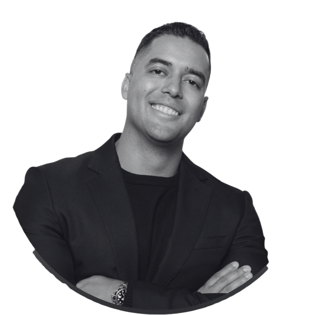 Olinto Oliveira  | General Manager