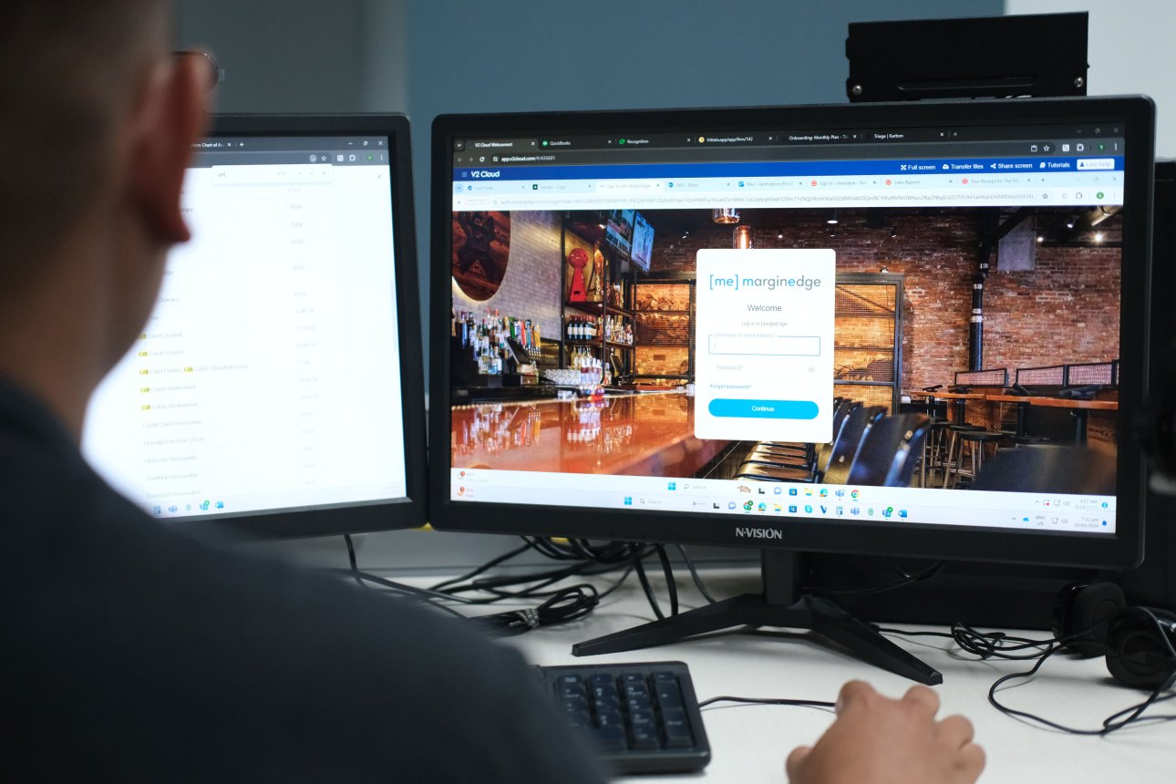 R365 invoice-to-PO reconciliation for restaurants