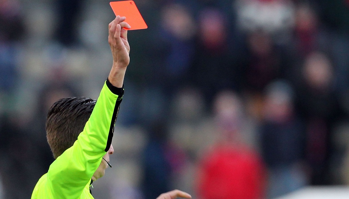 La classifica senza errori arbitrali, terza giornata: polemiche a non finire arbitro qaZqmX