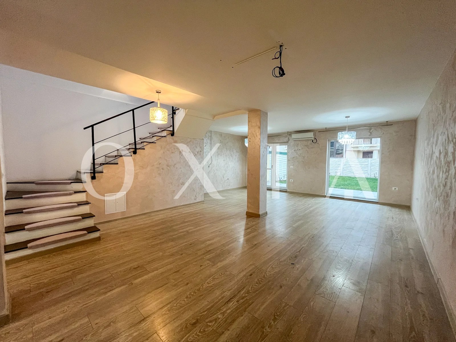 Comision 0%,  Timisoara, Braytim — fotografia 3