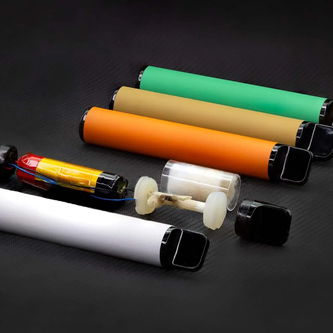 IGET Vape vs Waka Vape: Which Is the Best Vape for You?