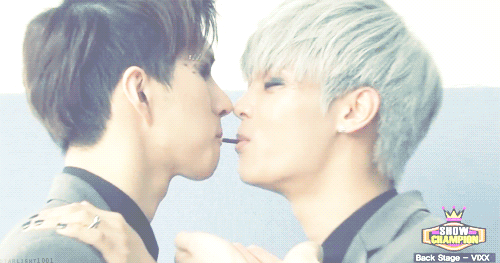 Kpop idols playing pepero game kpop, idols, kpop idols, perero game · #idols#kpop. Kpop Pepero Game K Pop Amino