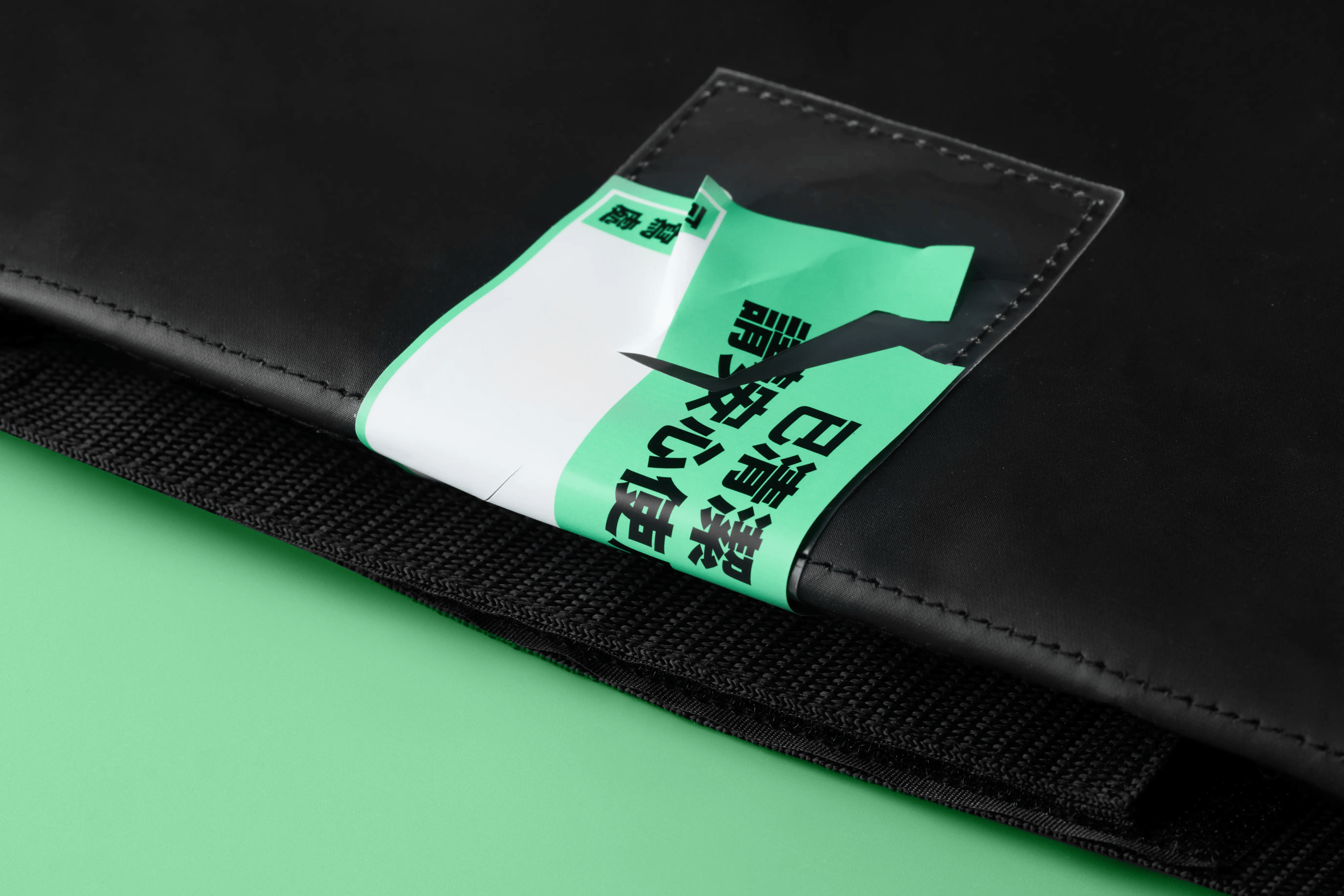 02-package-1379 PackAge+配客嘉循環包裝內有貼專利防盜膠帶