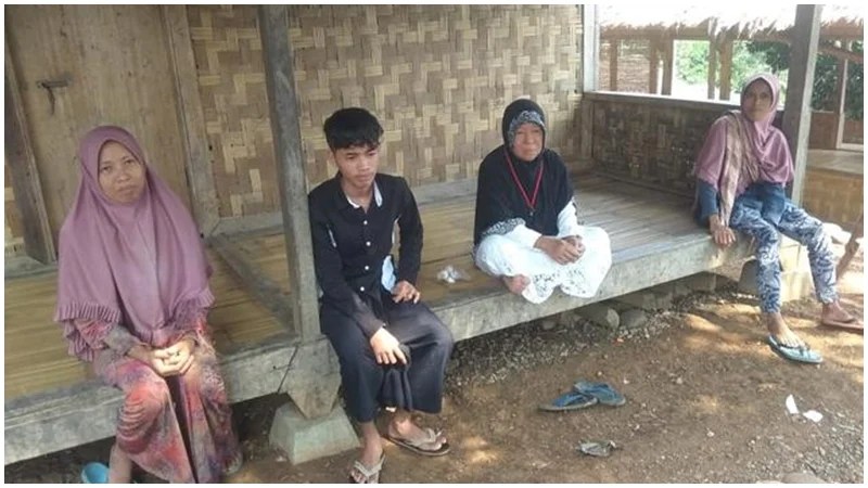 Berita viral terbaru: Mualaf Baduy jalani Ramadan