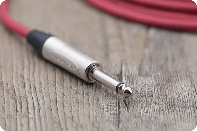 USB-C 충전기를 비충전 포트에 연결하면 생기는 문제는 무엇인가