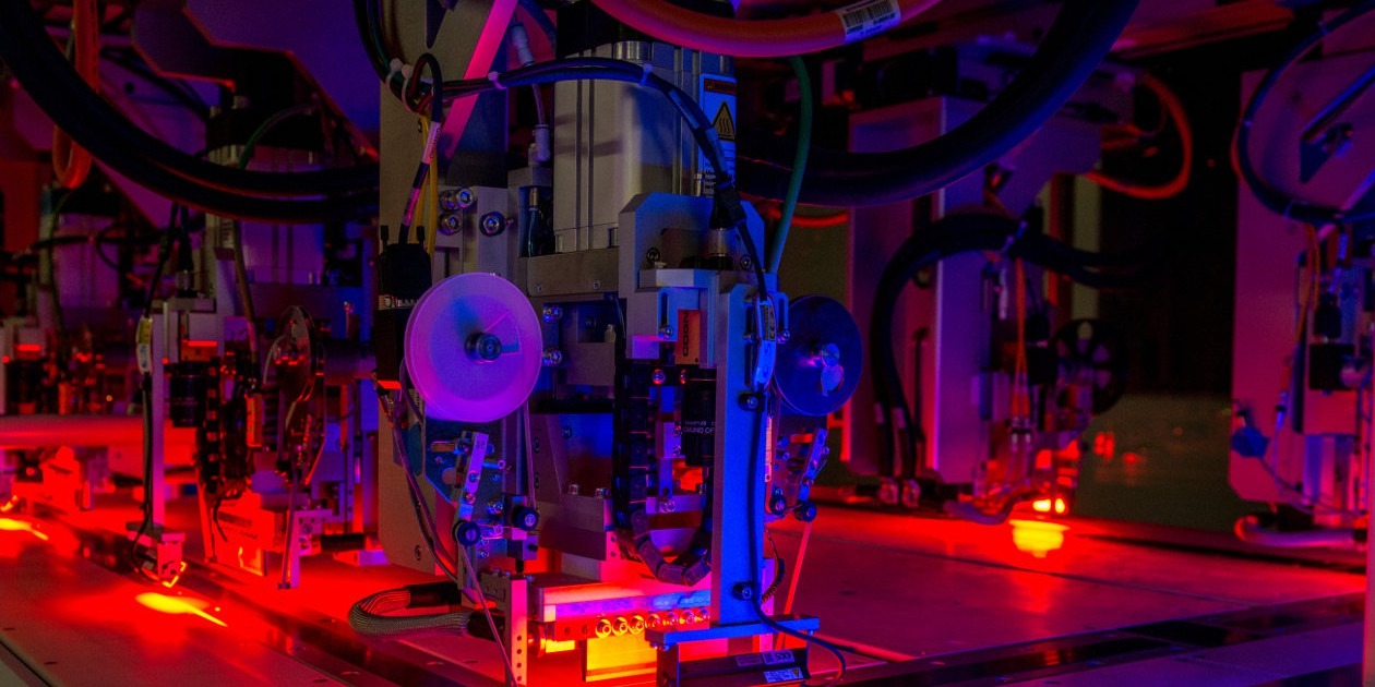 Design For X Boston Engineering - Premium Minimal Photo - Retina