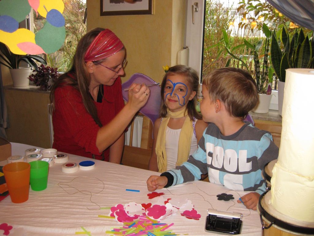Kinderschminken darf nicht fehlen