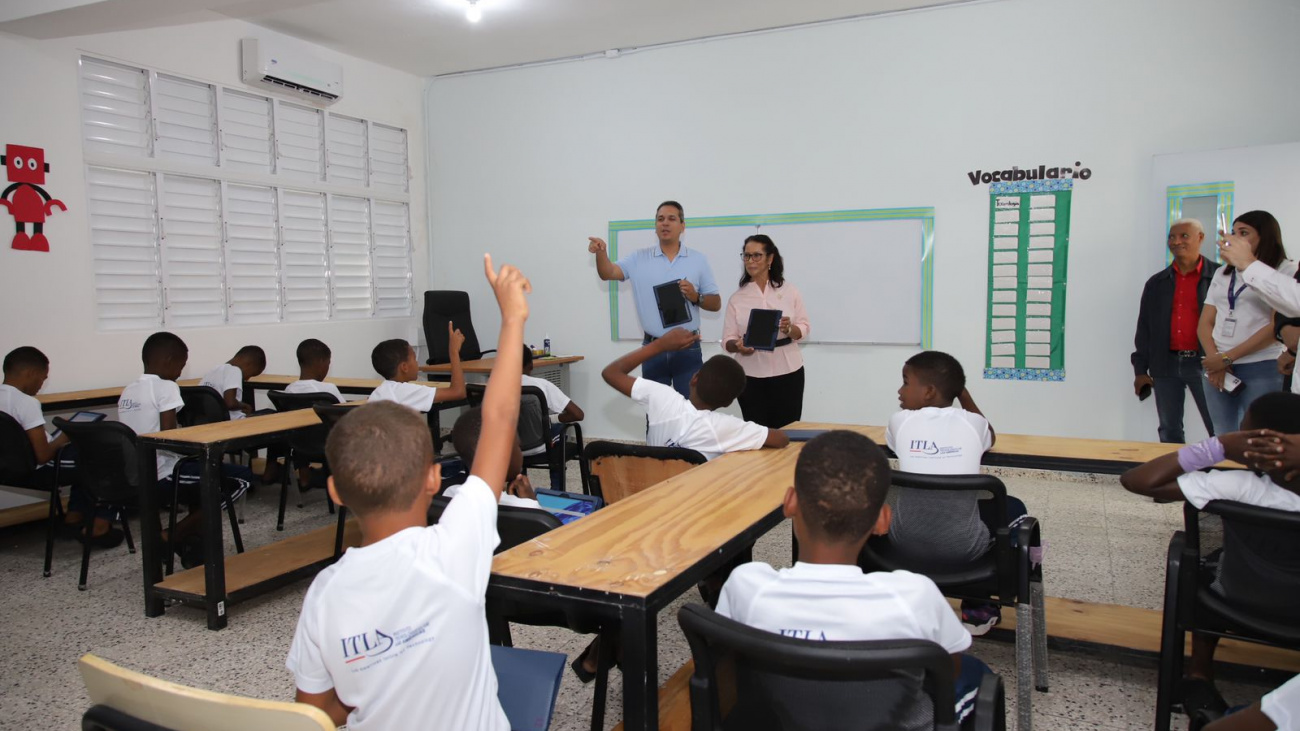 CONANI nuevo plan de alfabetización digital para niños y adolescentes