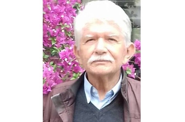 ΤΟ ΚΚΕ ΑΠΟΧΑΙΡΕΤΑ ΤΟΝ ΒΑΓΓΕΛΗ ΜΟΚΚΑ