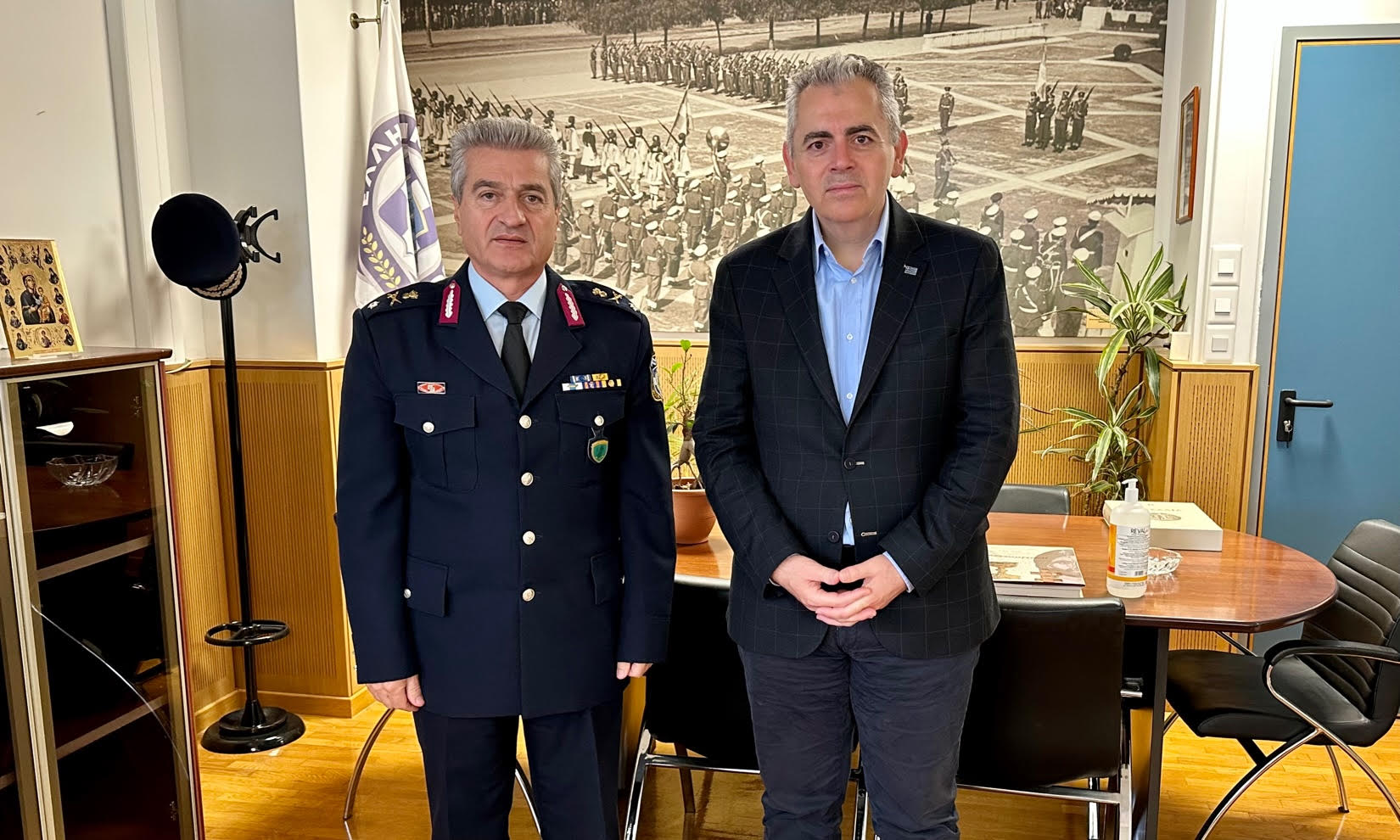 Μ. ΧΑΡΑΚΟΠΟΥΛΟΣ: ΔΕΣΜΕΥΣΗ ΝΔ Η ΠΕΡΑΙΤΕΡΩ ΕΝΙΣΧΥΣΗ ΤΗΣ ΕΛΑΣ