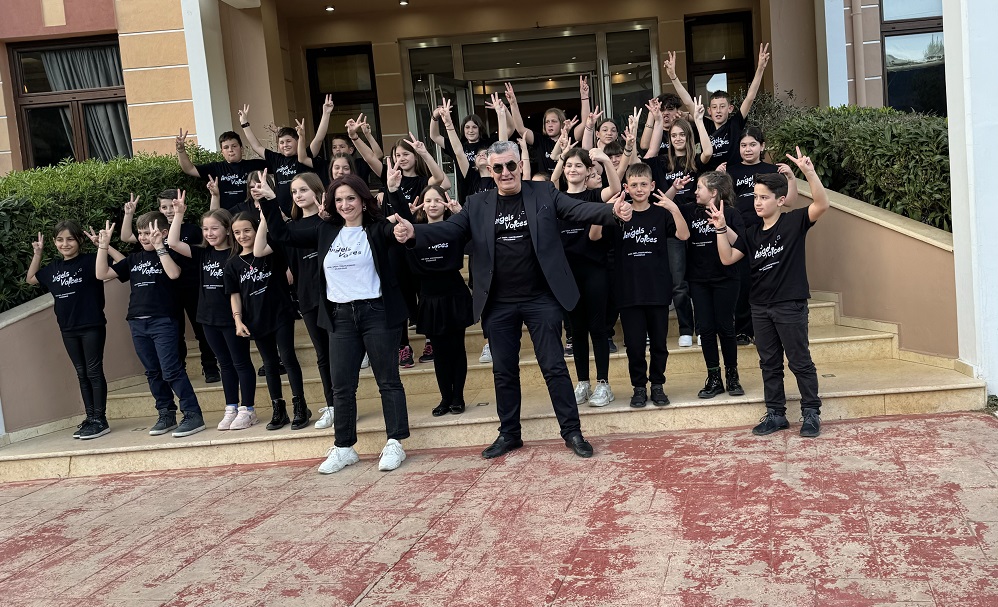 Η ΧΟΡΩΔΙΑ ΤΟΥ Δ.Σ. ΕΥΑΓΓΕΛΙΣΜΟΥ ΕΛΑΣΣΟΝΑΣ ΣΤΗ 16η ΔΙΕΘΝΗ ΣΥΝΑΝΤΗΣΗ ΣΧΟΛΙΚΩΝ ΧΟΡΩΔΙΩΝ ΣΤΗΝ ΚΑΡΔΙΤΣΑ