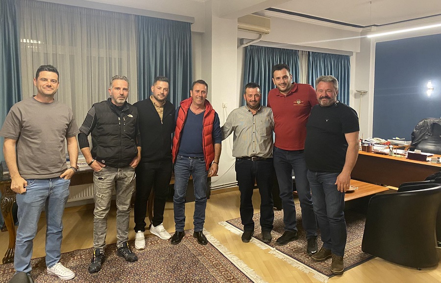 ΚΑΤΑΓΡΑΦΗ ΤΩΝ ΚΤΗΝΟΤΡΟΦΩΝ ΤΟΥ ΔΗΜΟΥ ΤΥΡΝΑΒΟΥ ΠΟΥ ΔΕΝ ΕΧΟΥΝ ΝΕΡΟ ΣΤΙΣ ΕΓΚΑΤΑΣΤΑΣΕΙΣ ΤΟΥΣ