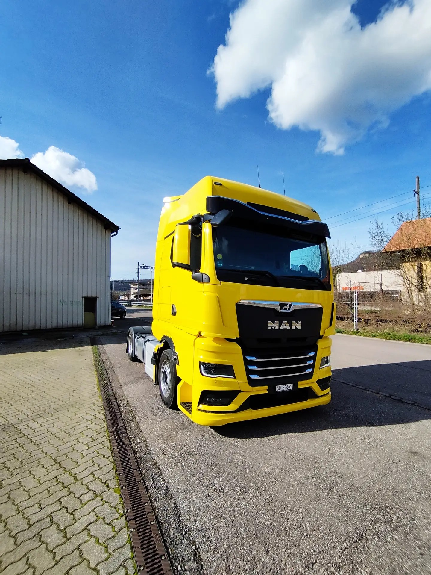LKW Lackiert