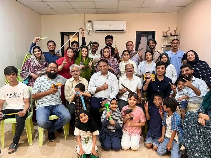 Team PSC Celebrating 16 Years of Pakistan Science Club!