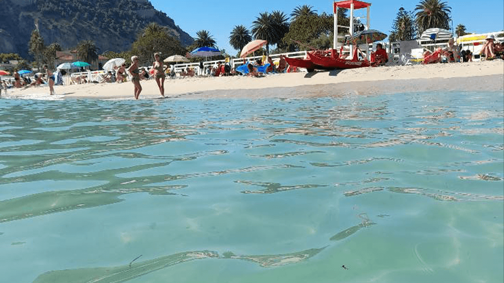 divieto di balneazione a mondello