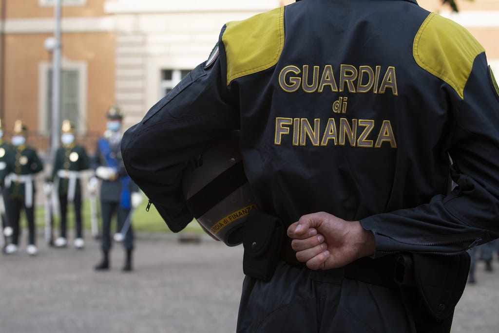 smantellata rete di spaccio zen 2