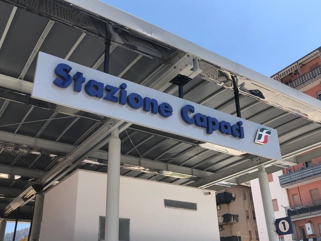 stazione di capaci