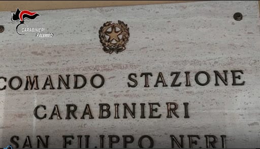si é costituita ai carabinieri