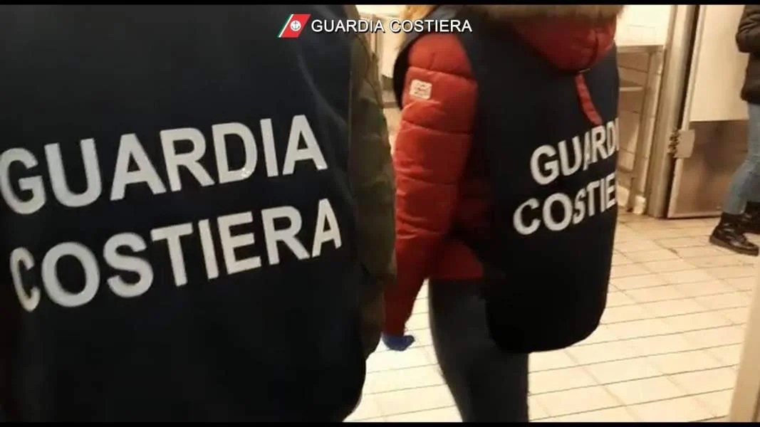 Maxi Sequestro di Pesce Irregolare a Terrasini: 1.225 Chili Fuori Norma.
