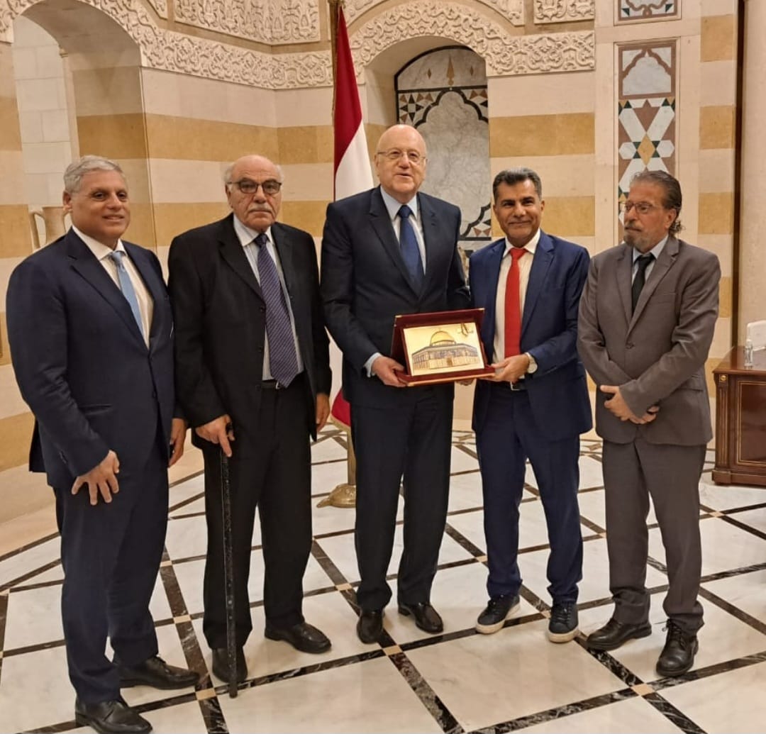 حملة كسر الحصار عن غزة تزور رئيس الوزراء اللبناني نجيب ميقاتي