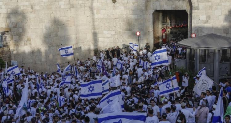 في ذكرى احتلال القدس.. جماعات الهيكل تحضر لاقتحام الأقصى ومسيرة للأعلام