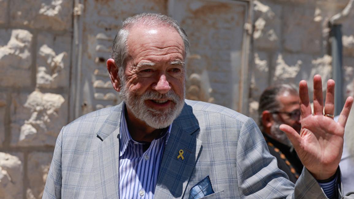 السفير الأميركي في إسرائيل يهاجم ستارمر لانتقاده خطة احتلال غزة