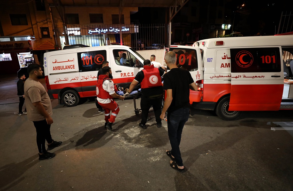 إصابة واعتقالات بمداهمات للاحتلال في الضفة