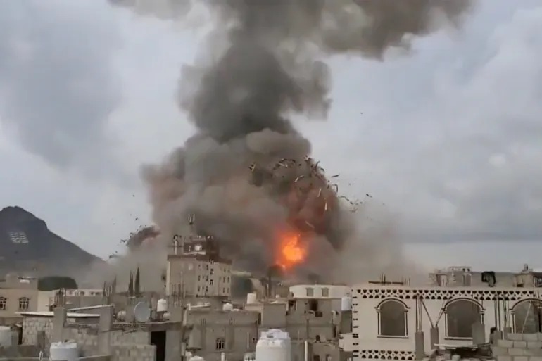 إدانة حقوقية لمجزرة إسرائيلية ضد صحفيين يمنيين