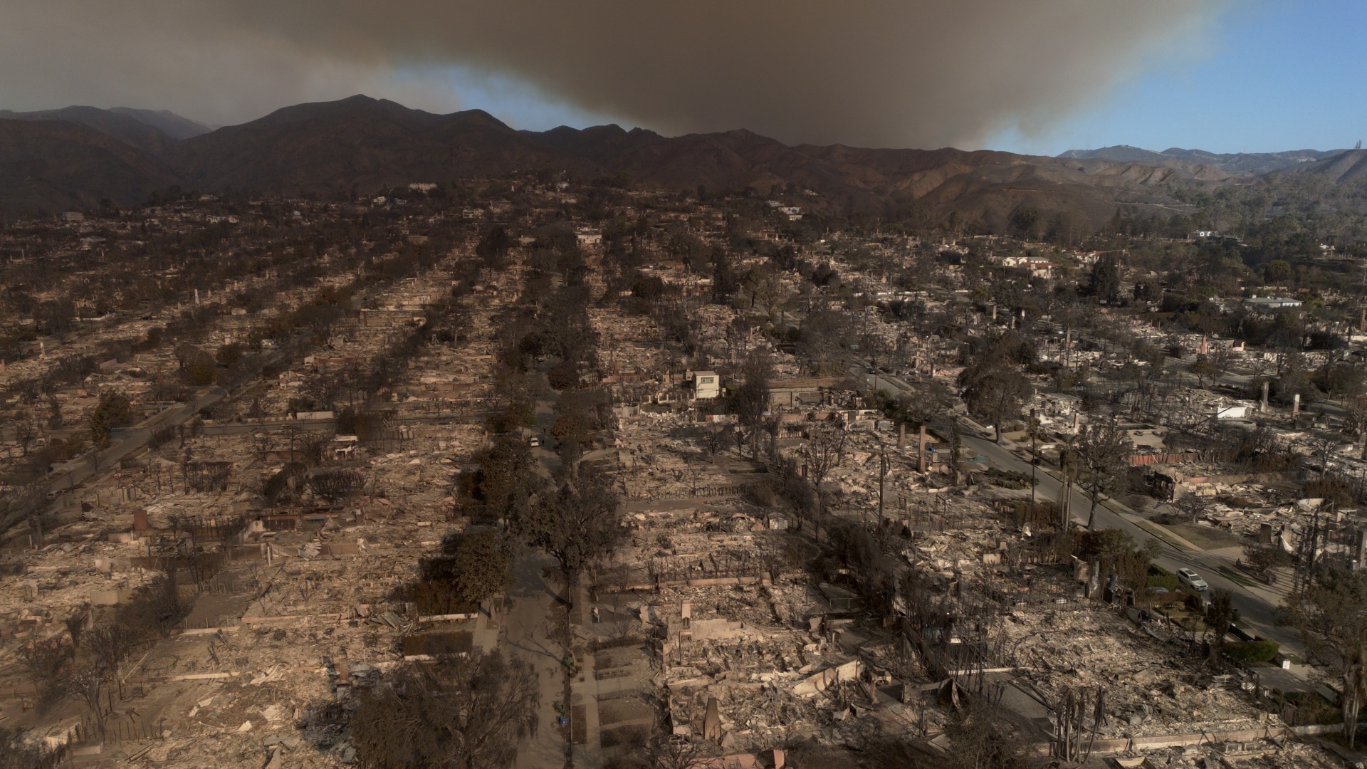 L.A. Fire Survivors Have Now Waited the Longest for Federal Disaster Recovery Funds - Palisadian-Post