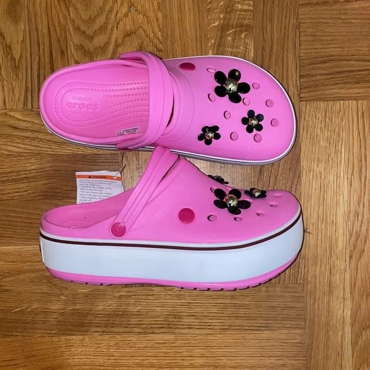 Crocs PALLETS