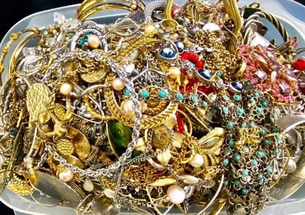 jewelry liquidation pallet,wholesale jewelry pallet USA,buy jewelry liquidation pallet,bulk fashion jewelry liquidation,jewelry overstock lot for sale,wholesale necklaces earrings rings pallet,luxury jewelry liquidation pallet,jewelry resale inventory pallet,clearance jewelry pallets,discount jewelry wholesale pallet,jewelry liquidation pallets USA,boutique jewelry liquidation lot,mixed jewelry wholesale lot,jewelry pallet for resellers,buy jewelry bulk pallet,wholesale jewelry accessories lot,jewelry pallet