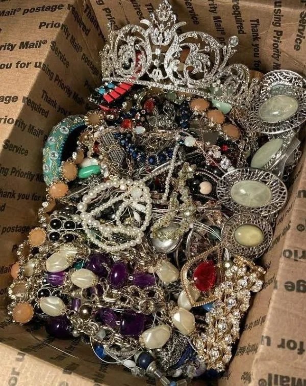 jewelry liquidation pallet,wholesale jewelry pallet USA,buy jewelry liquidation pallet,bulk fashion jewelry liquidation,jewelry overstock lot for sale,wholesale necklaces earrings rings pallet,luxury jewelry liquidation pallet,jewelry resale inventory pallet,clearance jewelry pallets,discount jewelry wholesale pallet,jewelry liquidation pallets USA,boutique jewelry liquidation lot,mixed jewelry wholesale lot,jewelry pallet for resellers,buy jewelry bulk pallet,wholesale jewelry accessories lot,jewelry pallet