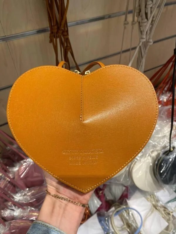 ladies handbags liquidation