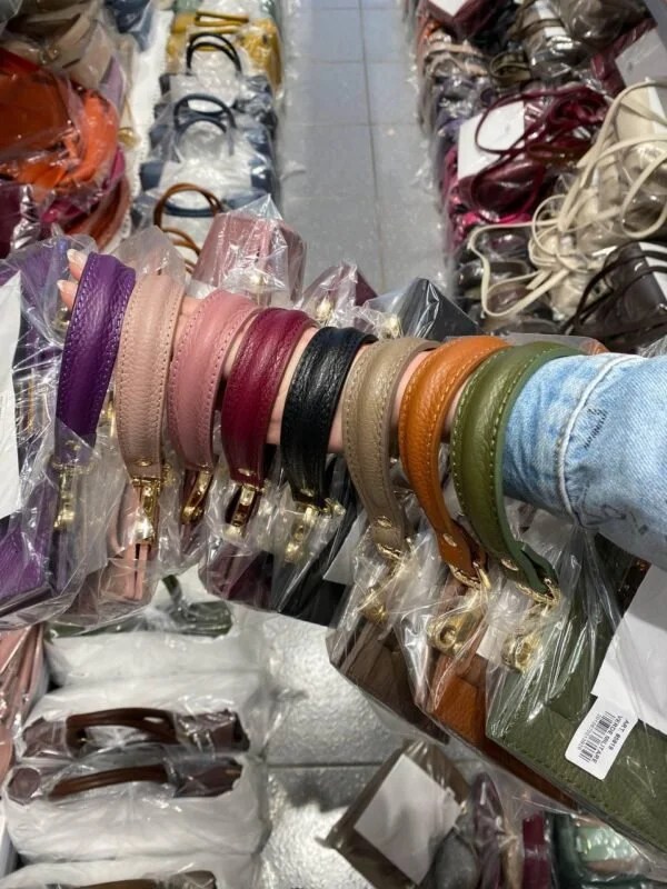 ladies handbags liquidation