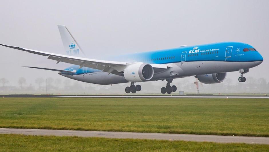 Passengers on 2 KLM flights from South Africa to Amsterdam were held on their planes for at least 4 hours after landing in Europe amid fears of the new COVID-19 variant