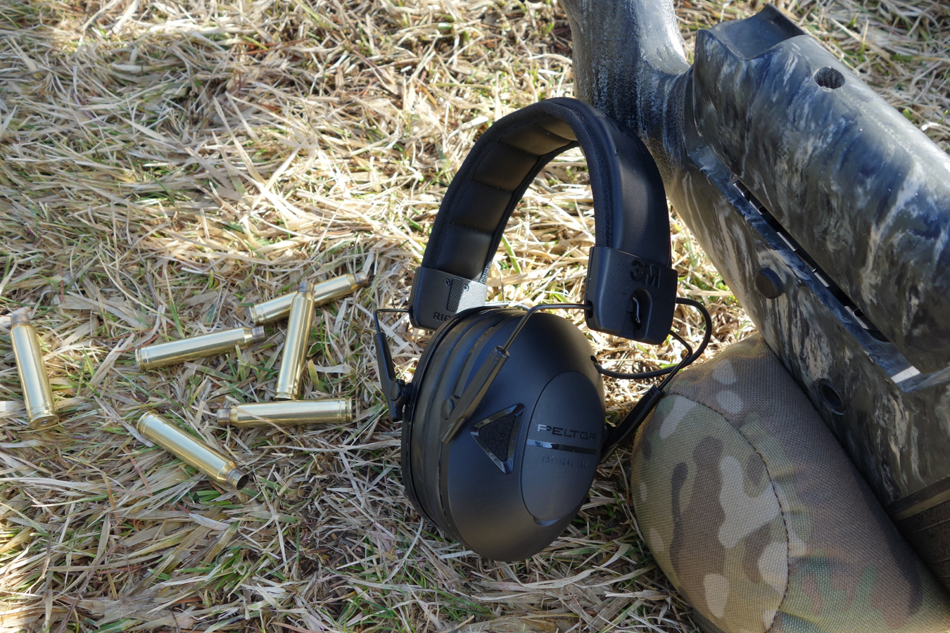 Peltor Sport Tactical 100 [並行輸入品] Amazon.com: Peltor Sport Tactical 100 Electronic Hearing