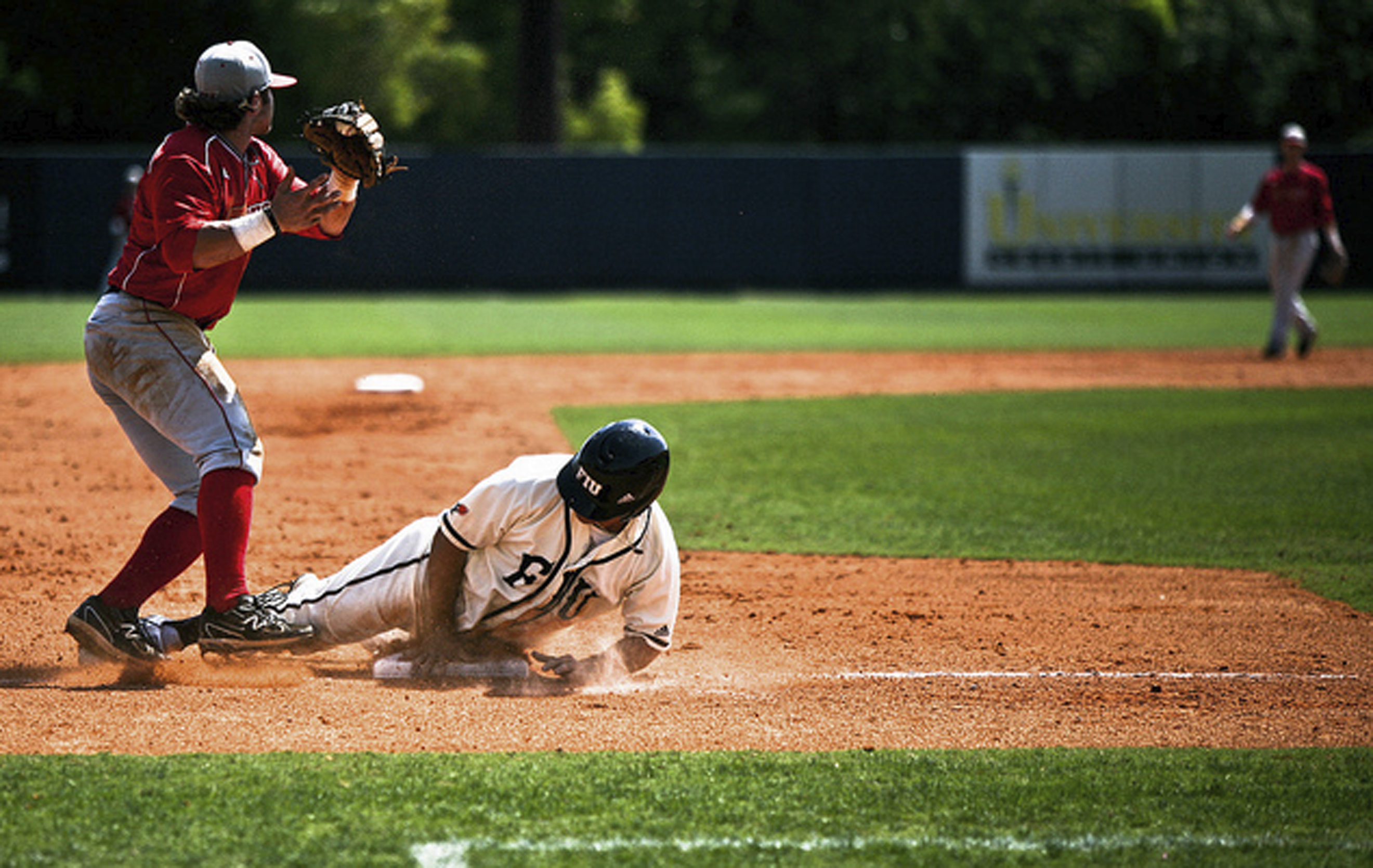 Baseball set to begin season versus no. 6 rice