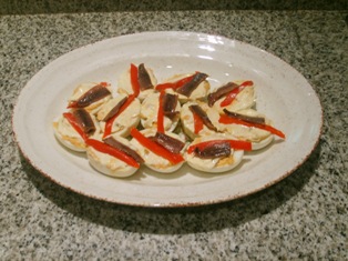 Huevos rellenos.