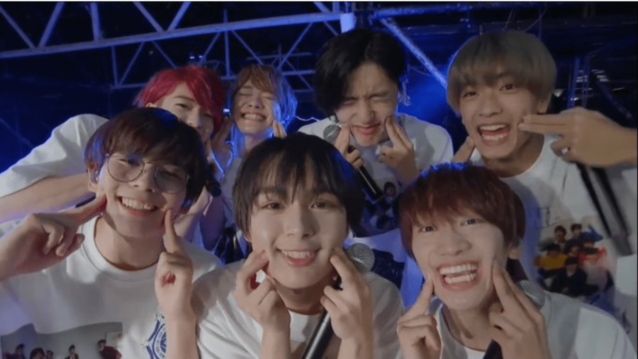 なにわ男子 大西流星が考案した ちゅきちゅきポーズ がjkの間で流行 プリポーズのネクストトレンドとして紹介される ジャニーズアンテナ パラボラ