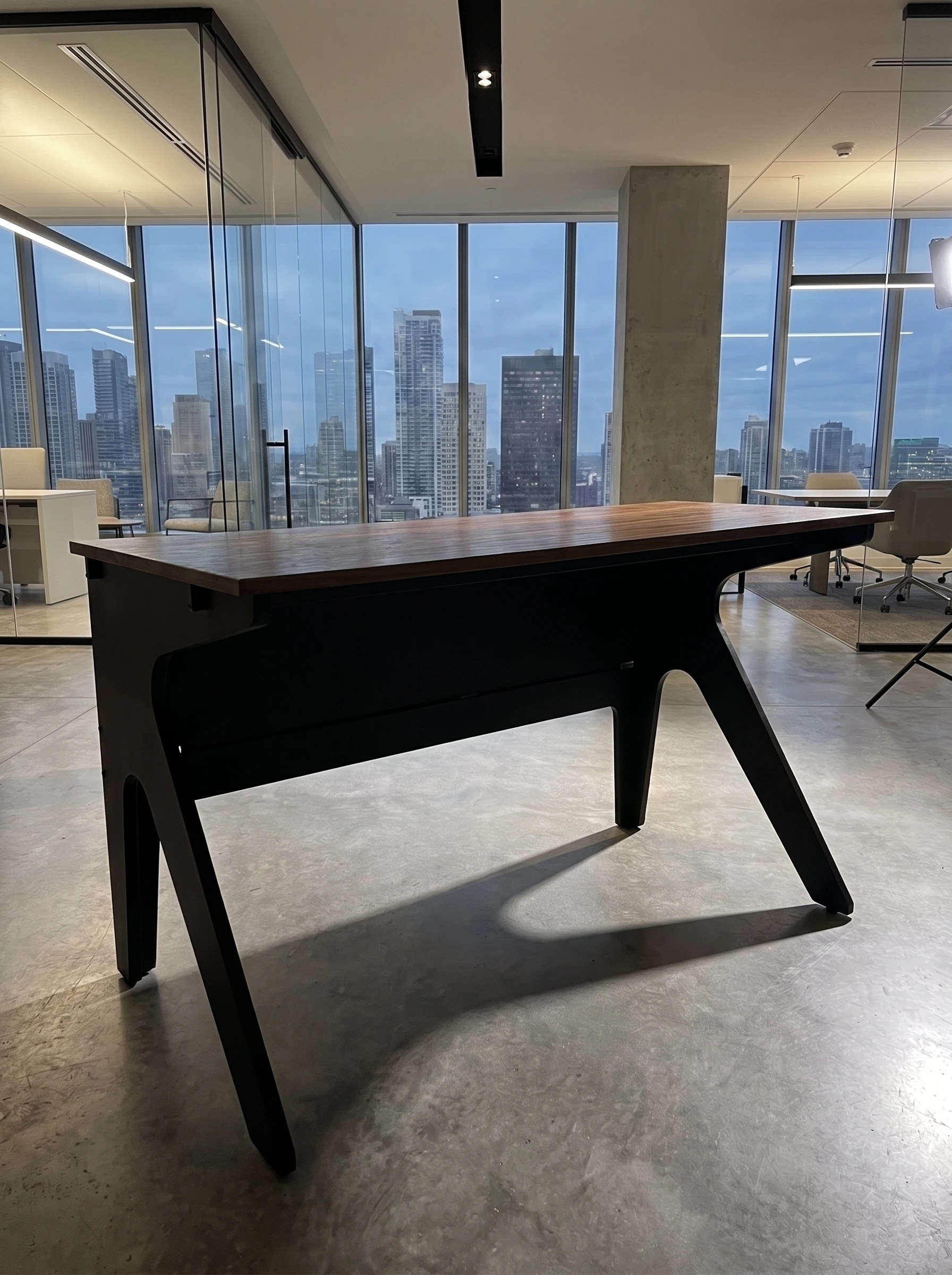 arrow desk