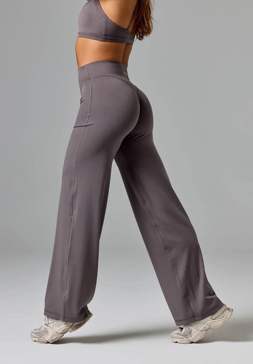 Reluna™ Original Sculptseam® Mid-Rise Straight Leg Pant Regular Cement Leggings/Joggers Paragon Leggings 