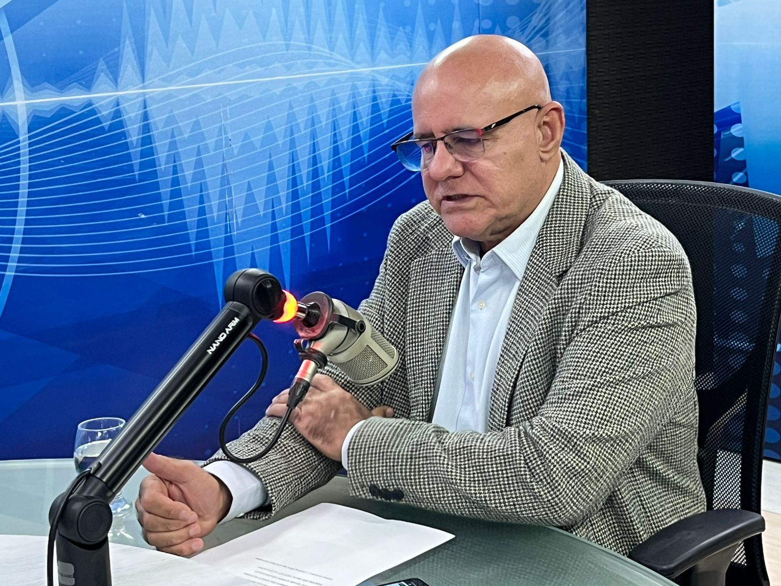 Juiz afirma que pais de criança que dançou em show de Neiff podem ser responsabilizados Juiz afirma que pais de criança que dançou em show de Neiff podem ser responsabilizados
