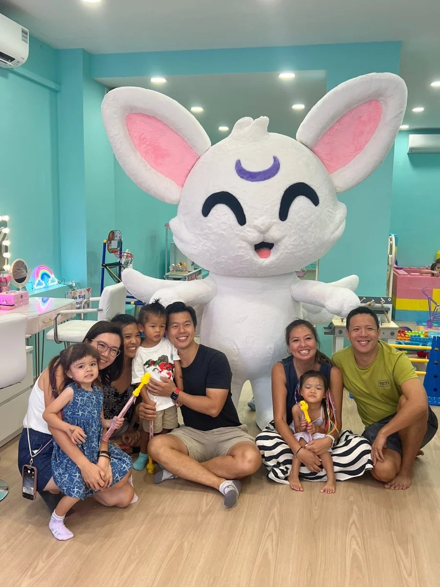 kids spa and makeover birthday party venue pixie trixie playhouse