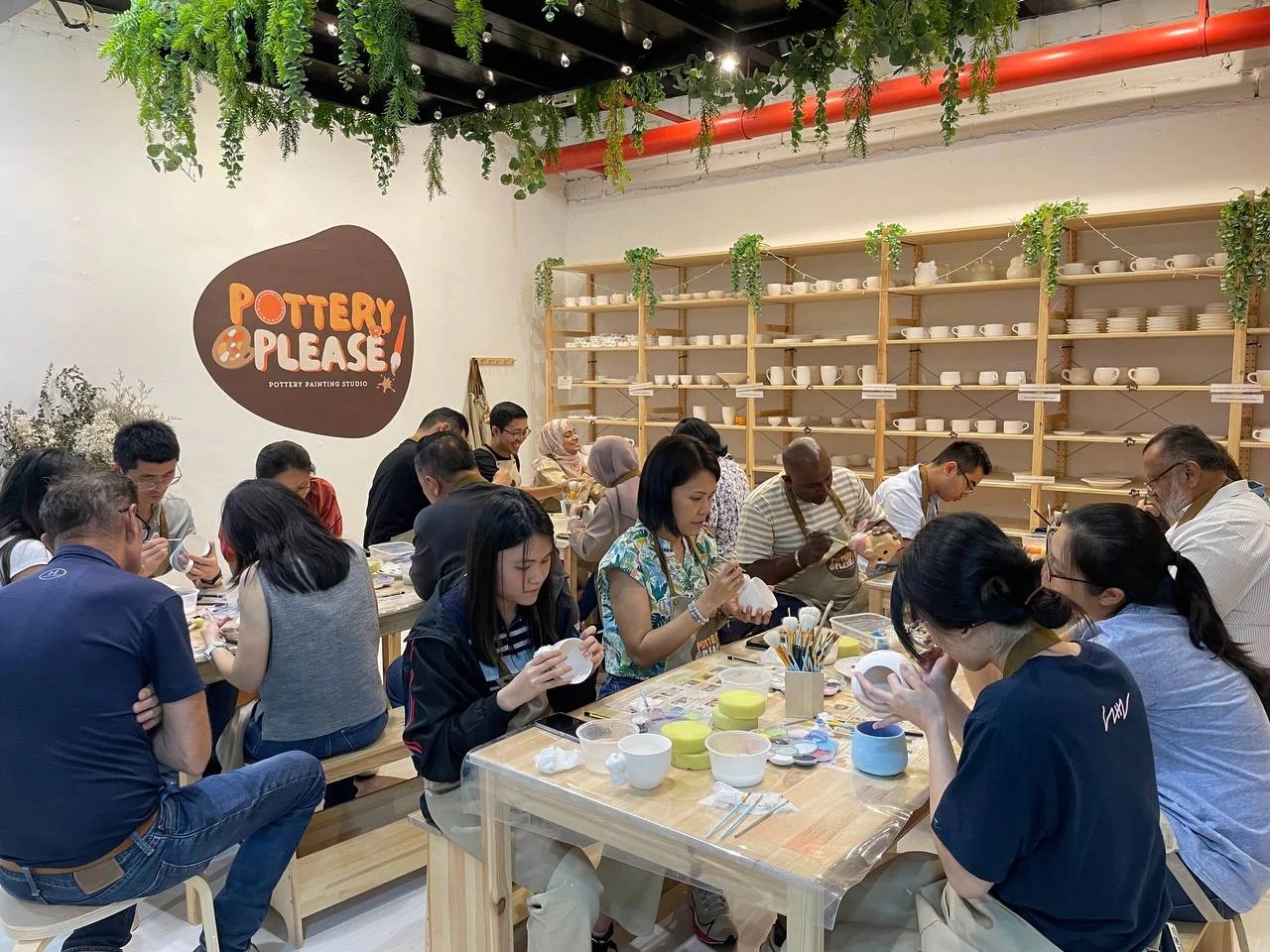 Pottery painting workshop ceramic glaze painting studio